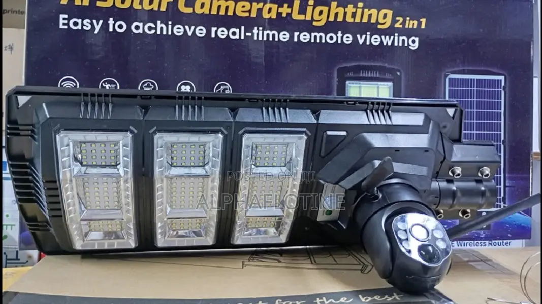 Ai Solar Camera + Lighting 2 in 1 V380
