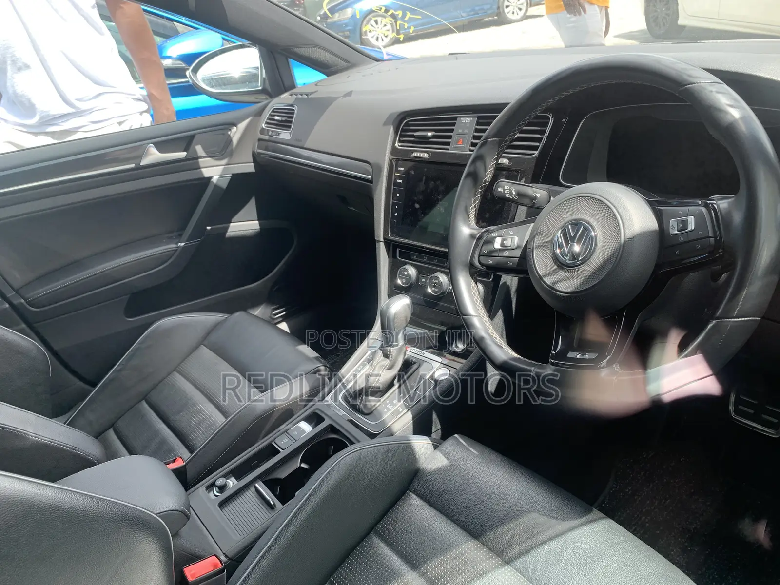 Volkswagen Golf R 4-Door w/DCC & Navigation 2018 Blue