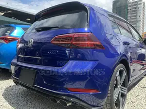 Volkswagen Golf R 4-Door w/DCC & Navigation 2018 Blue