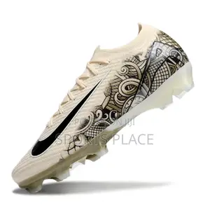 Nike Assassin 16th Generation Football Boots