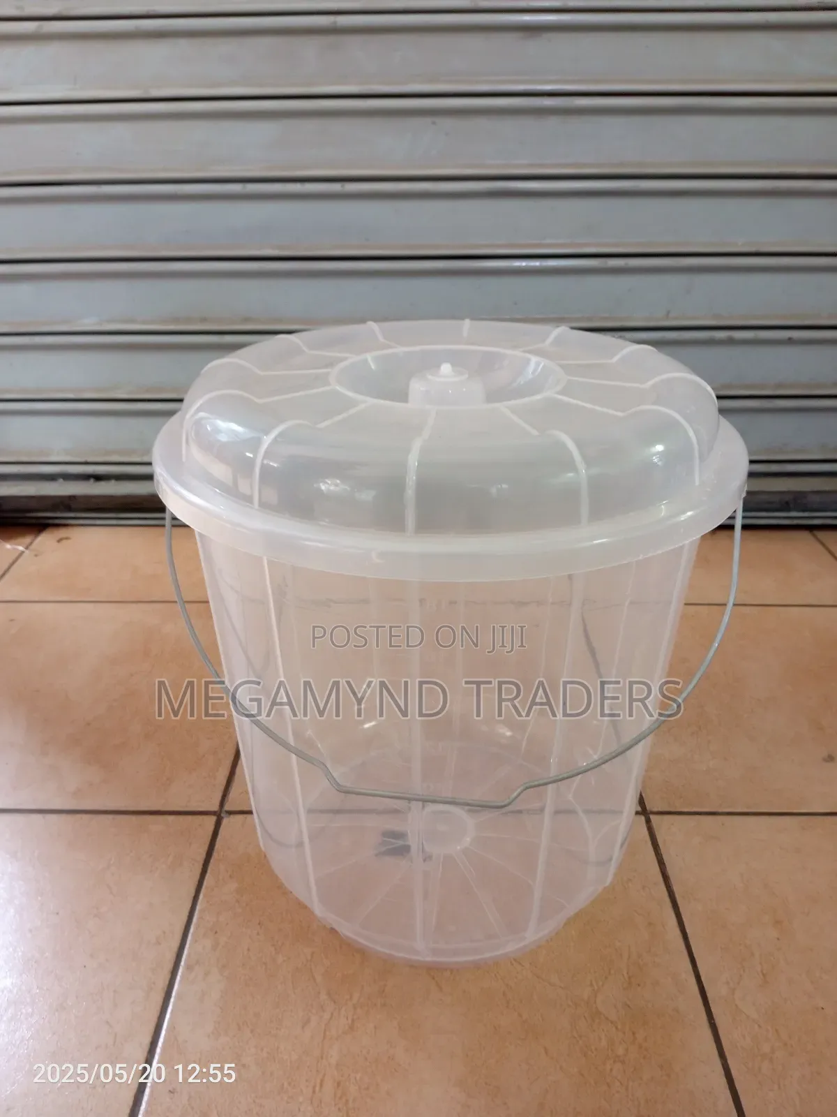 20 LTR Bucket With Lid / Plastic Bucket