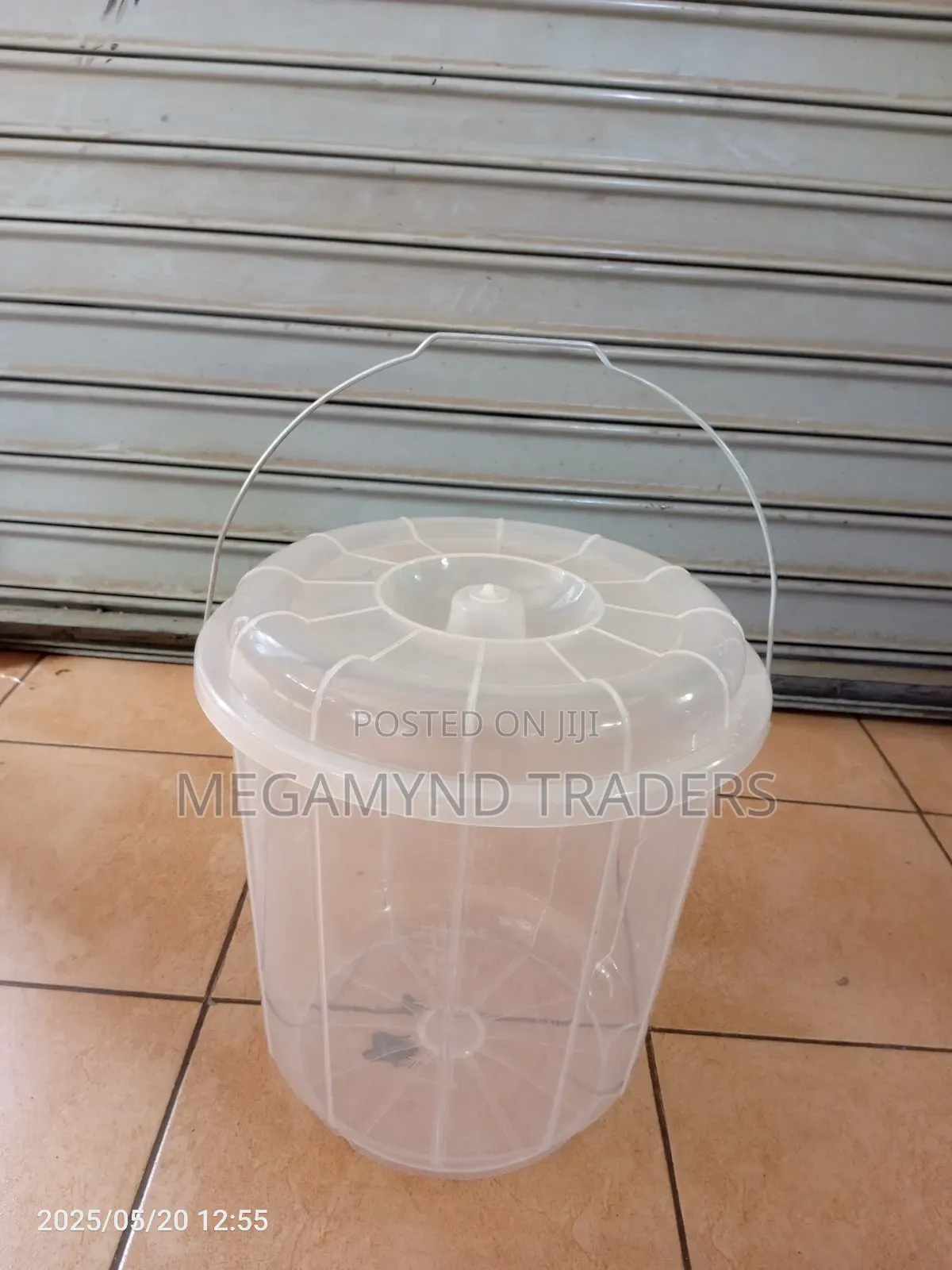 20 LTR Bucket With Lid / Plastic Bucket