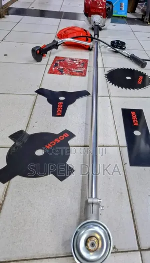 Brush Cutter.4 Stroke Petrol Engine