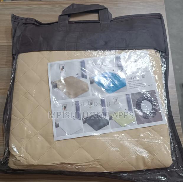 Mattress Protector - thumbnail 3