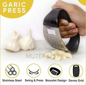 Ring Garlic Crusher Presser - thumbnail 2