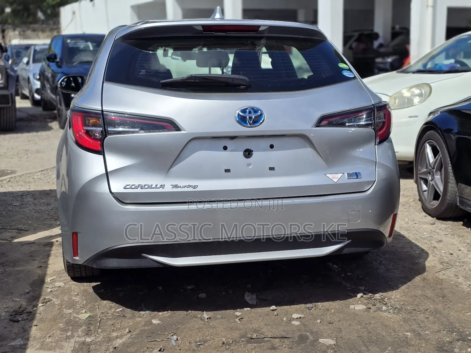 Toyota Corolla LE Eco (1.8L 4cyl 2A) 2019 Silver