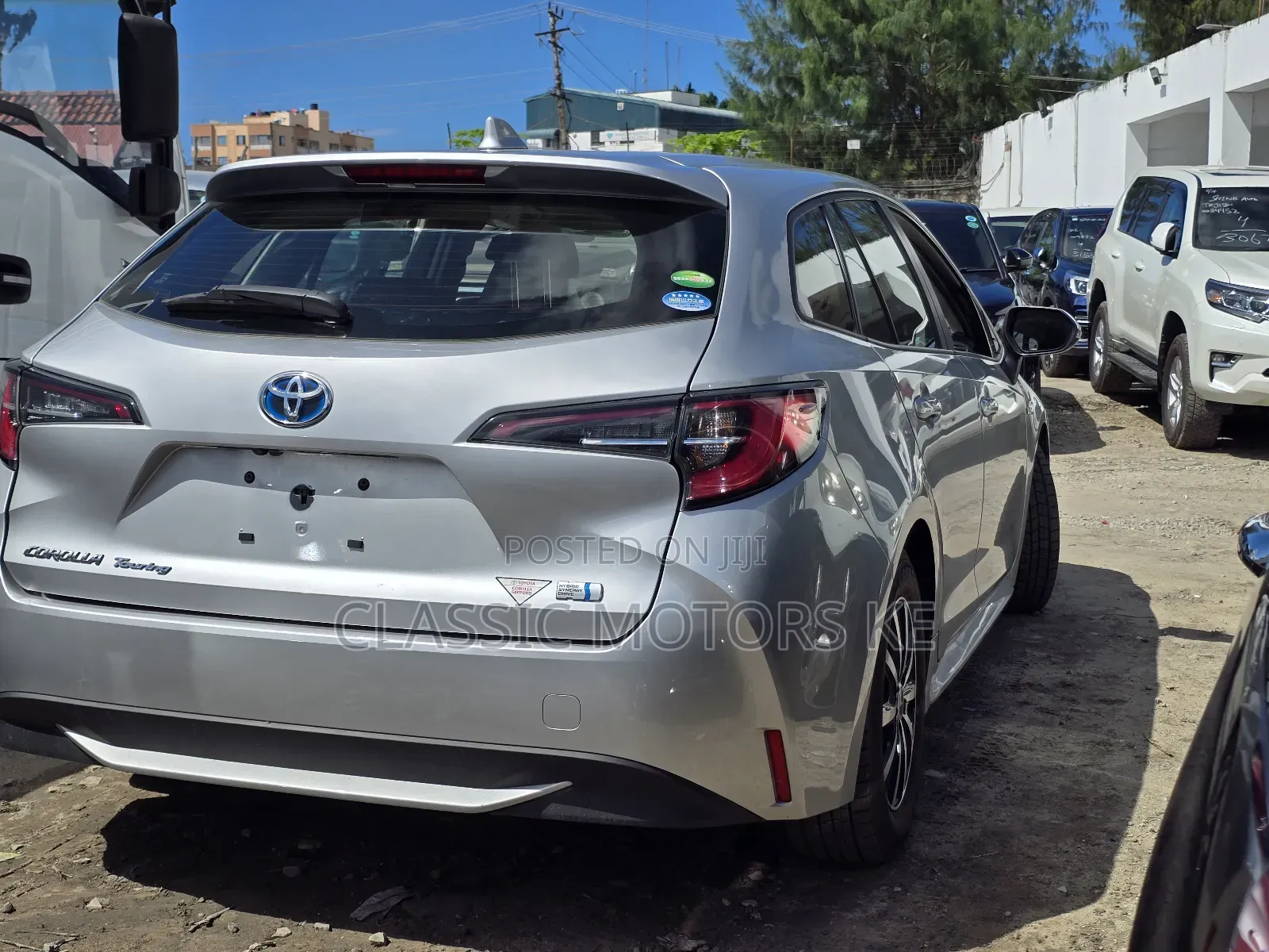 Toyota Corolla LE Eco (1.8L 4cyl 2A) 2019 Silver