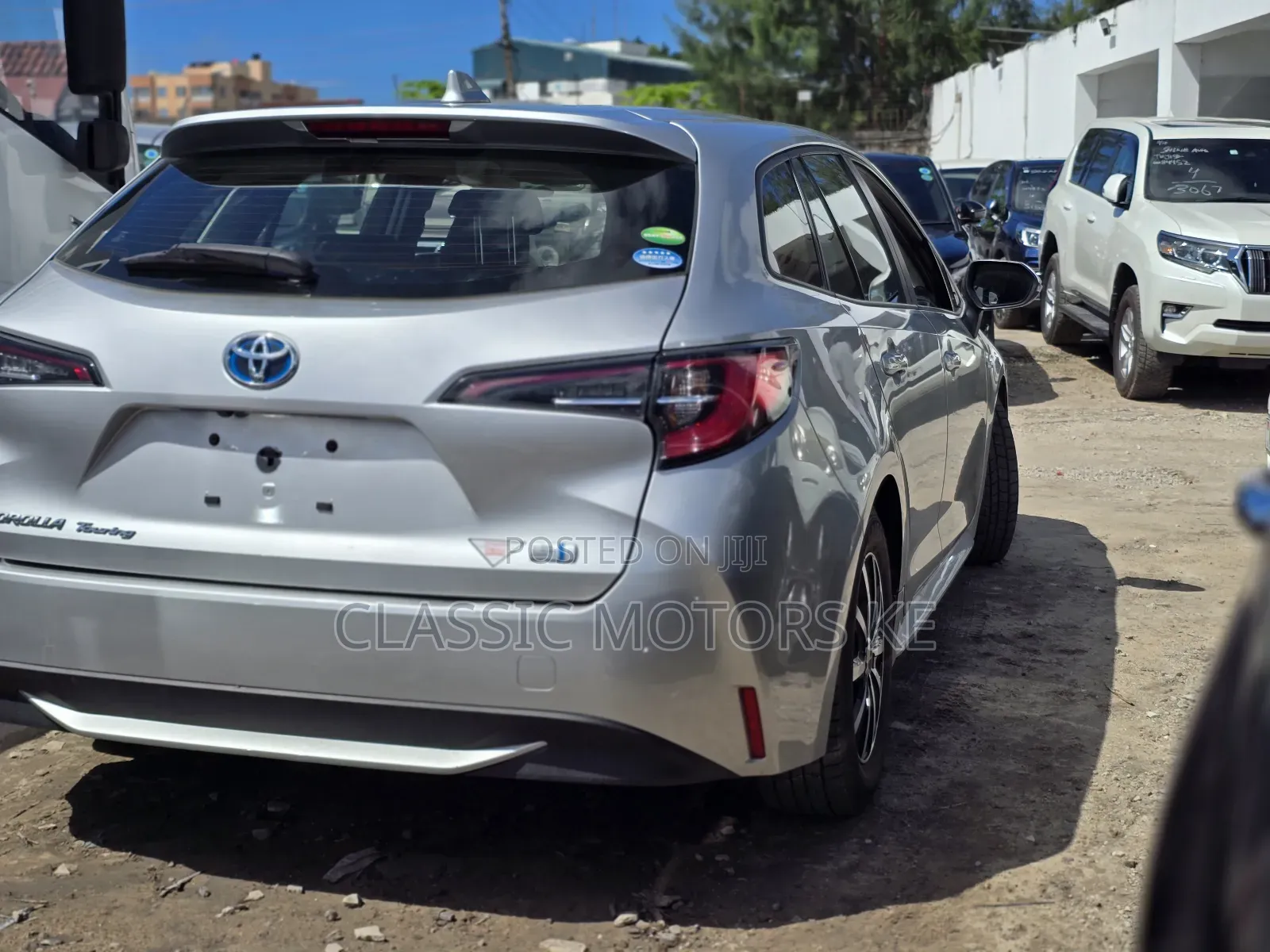 Toyota Corolla LE Eco (1.8L 4cyl 2A) 2019 Silver