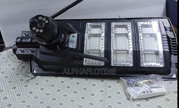 2 in 1 4g Sim Card 2 in 1 CCTV Security Solar Street Light