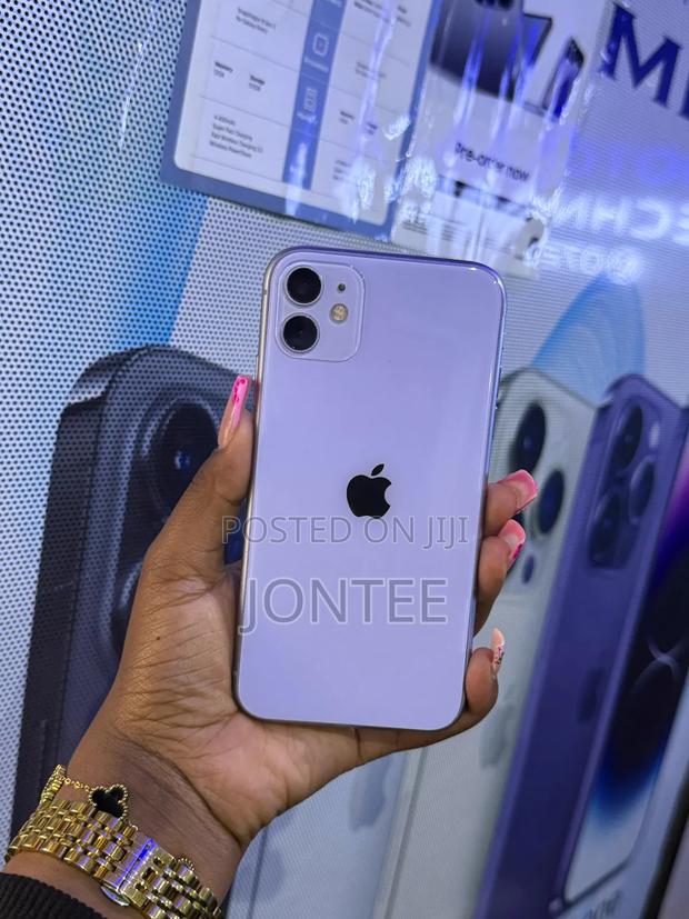Apple iPhone 11 64 GB Purple - thumbnail 2