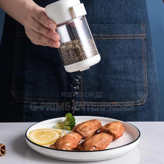 3 Way Seasoning Shaker