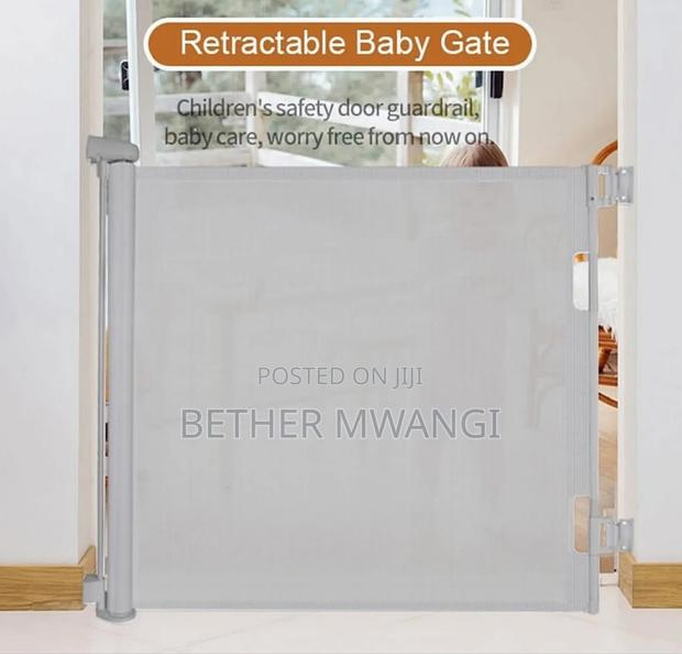 Retractable Baby Safety Gate in Kenya - thumbnail 9
