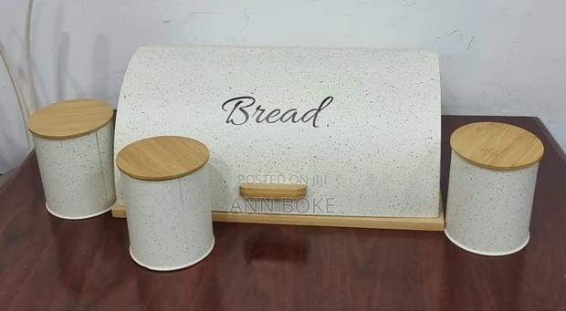*New Arrival*
*Bamboo Base Semi Circular Flip Bread - thumbnail 3