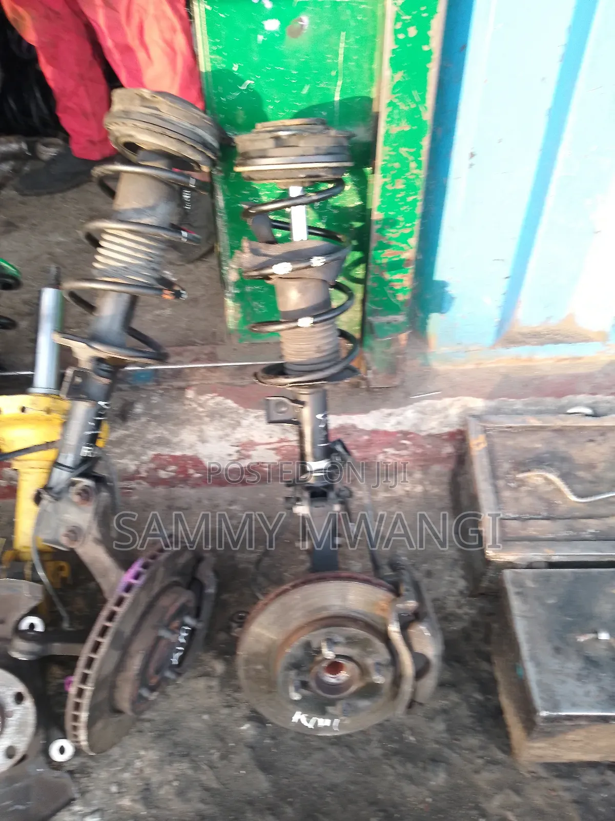 Nissan Note Wingroad Complete Shock and Hub