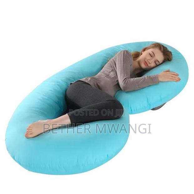 C - Shaped Pregnancy Pillow in Kenya - thumbnail 3