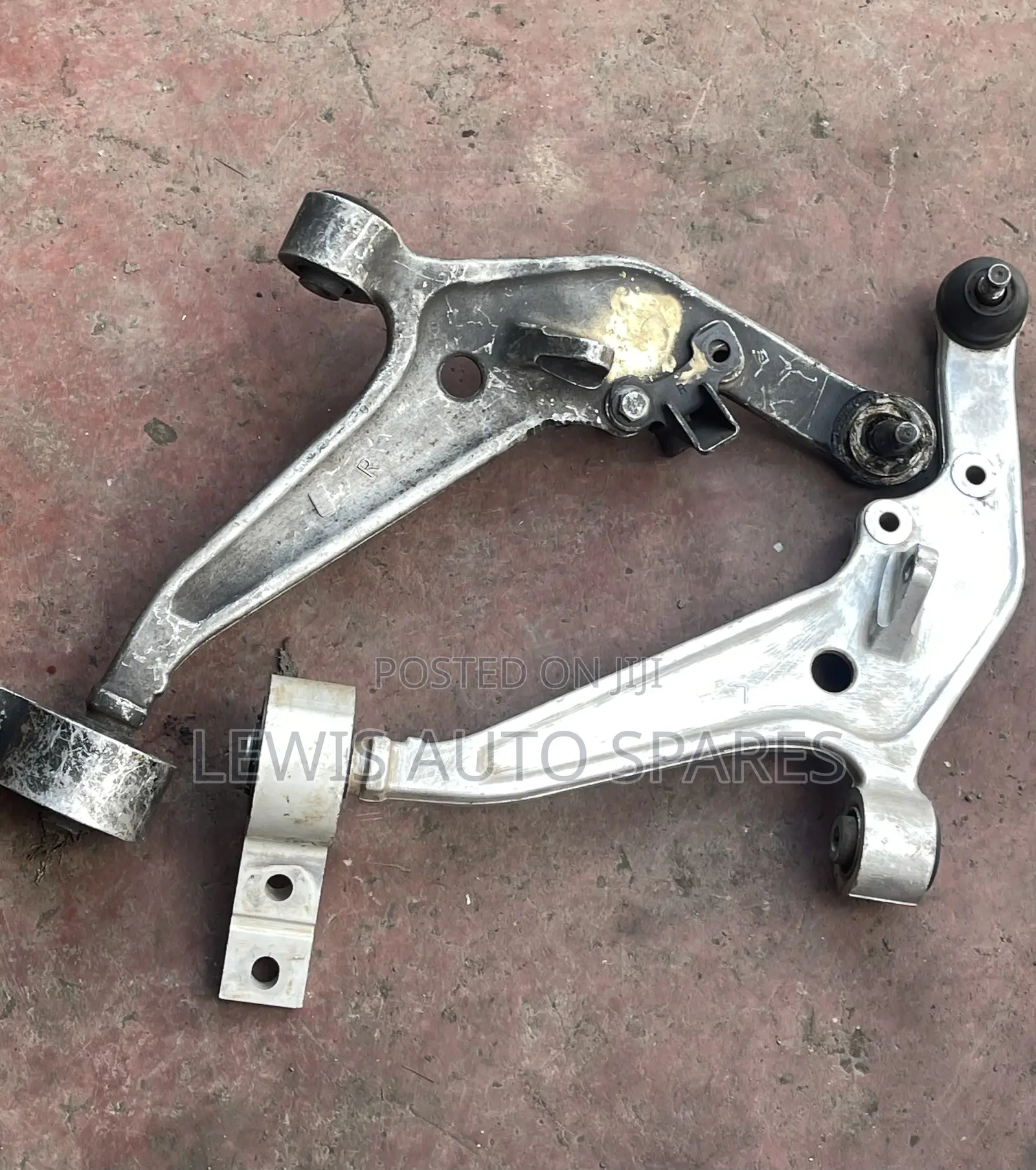 Xtrail T30 Suspension Arms