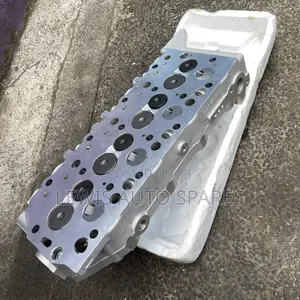 4d56 Cylinder Head Complete