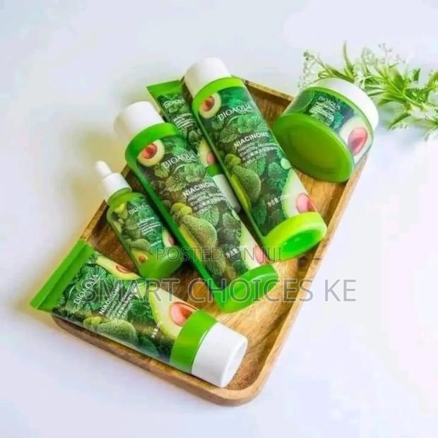 6-Piece Bioqua Avocado Skincare Set - thumbnail 3