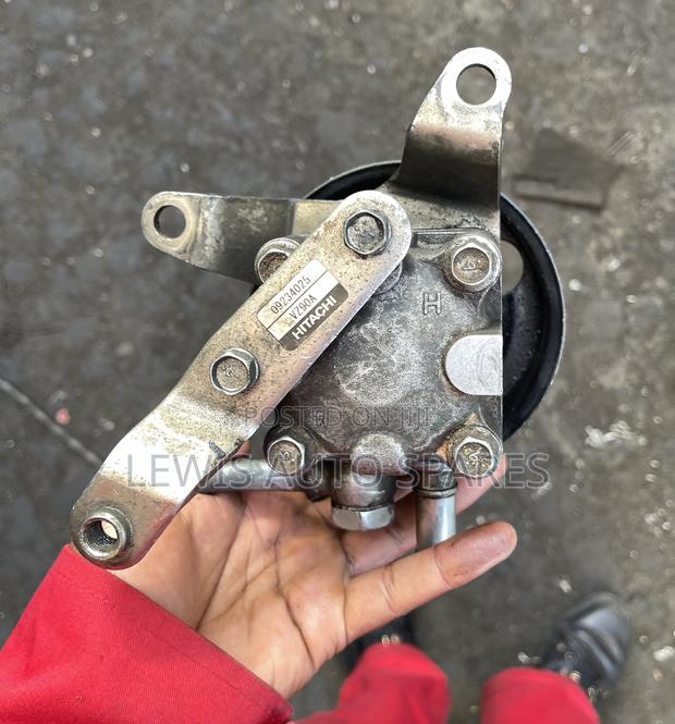 Qr20 Caravan Power Steering Pump - thumbnail 6