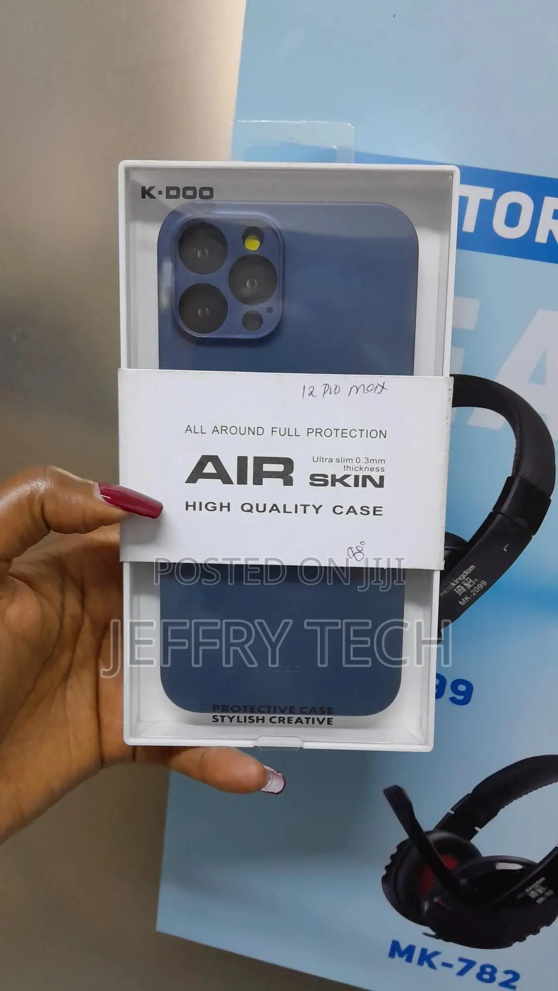 Margo K-Zdoo for iPhone 14 Pro Air Skin Case