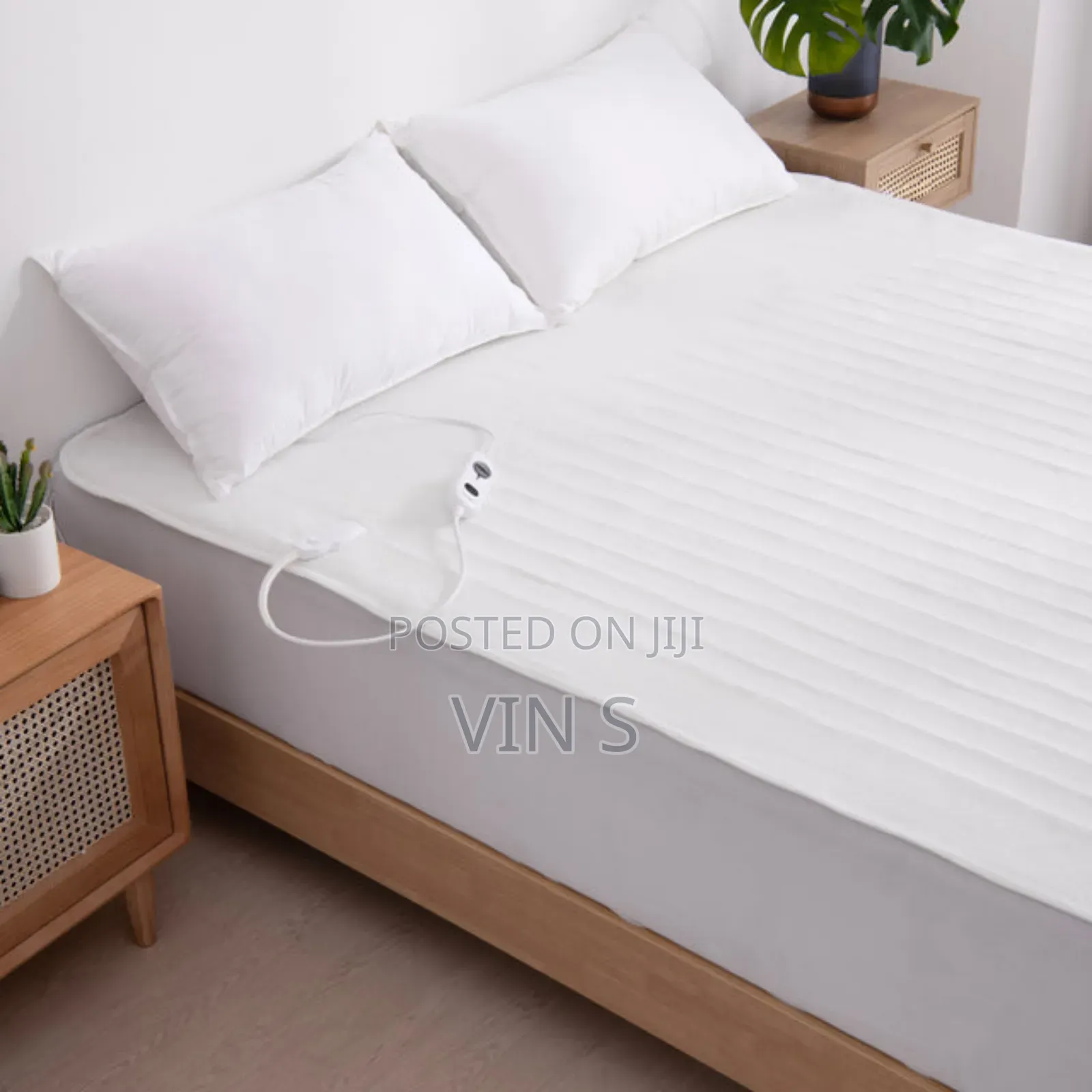 Elėctric Blankët, Electric Blanket/ Electrìc Blănket