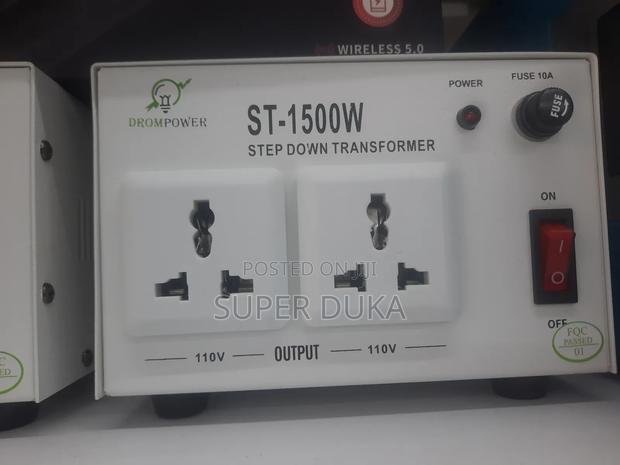 1500w Step-Down Transformer. 220/240 Volts to 110/120 Volts.