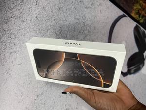 New Apple iPhone 16 Pro 256 GB Rose Gold - thumbnail 2