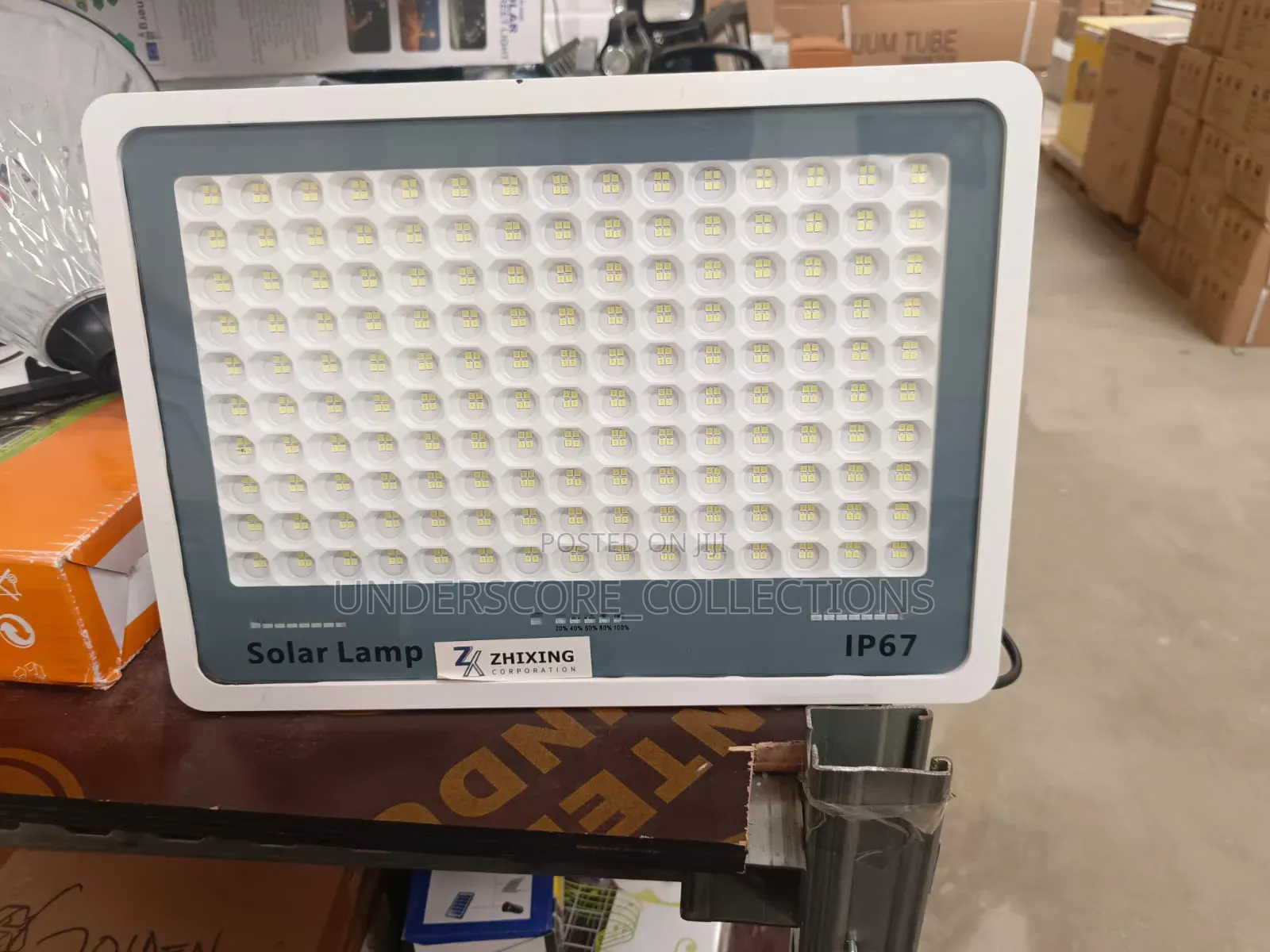 100 Watts Solar Flood Lights