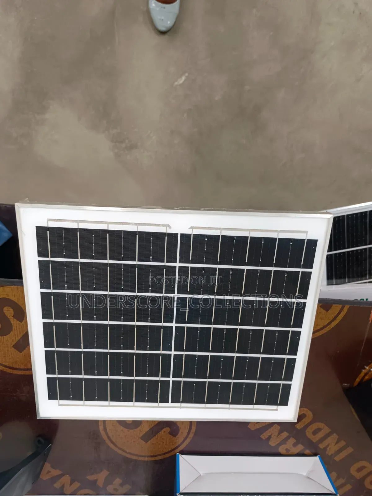 200 Watts Solar Flood Lights