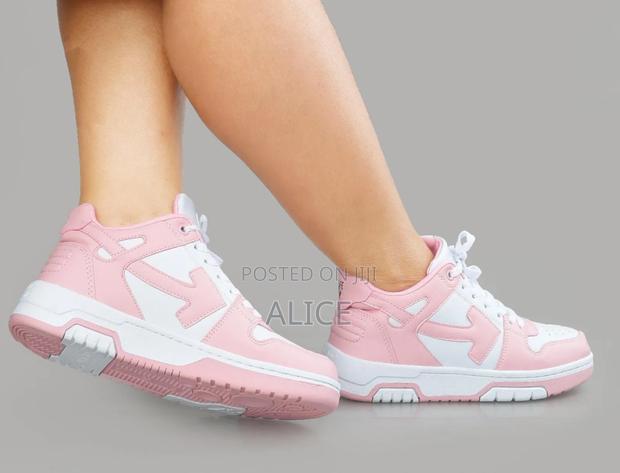 High Top Sneakers - thumbnail 4