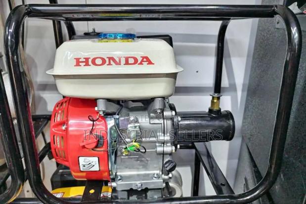 Honda Vibrator With Poker - main view