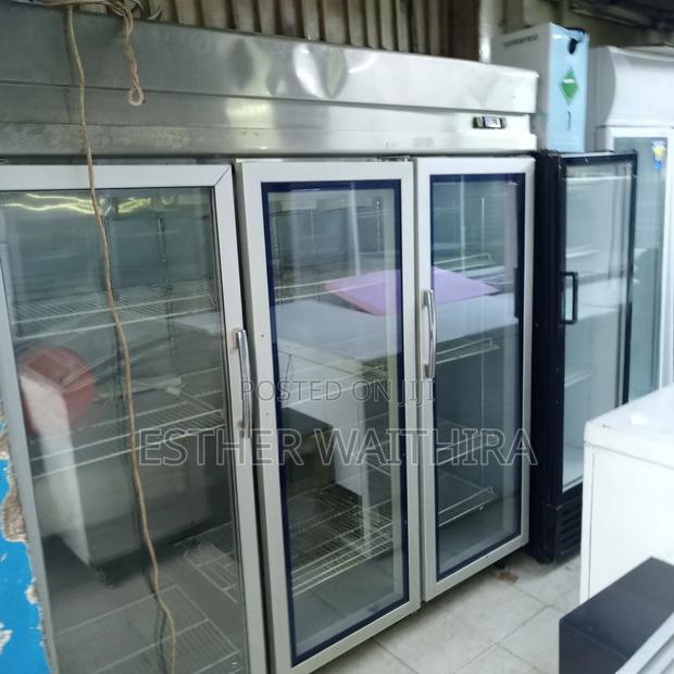 Commercial Counter Fridge - thumbnail 3