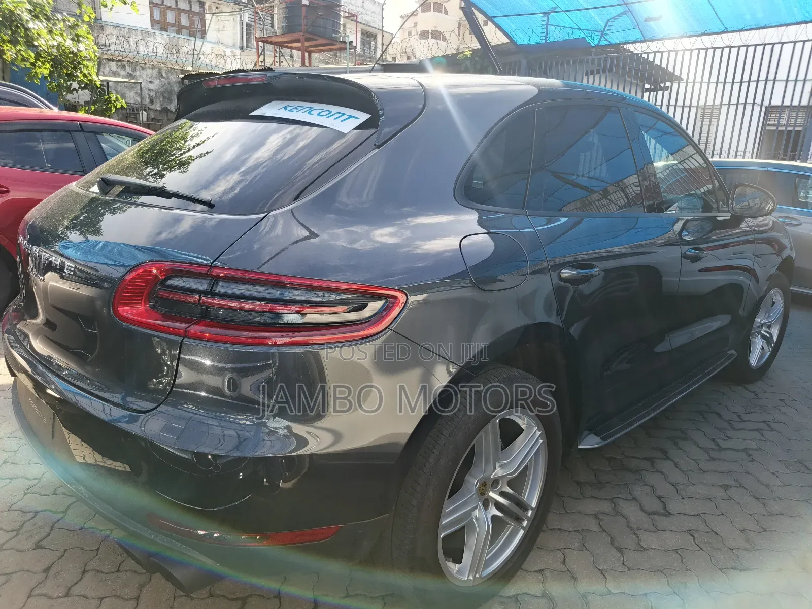 Porsche Macan Base 2019 Gray