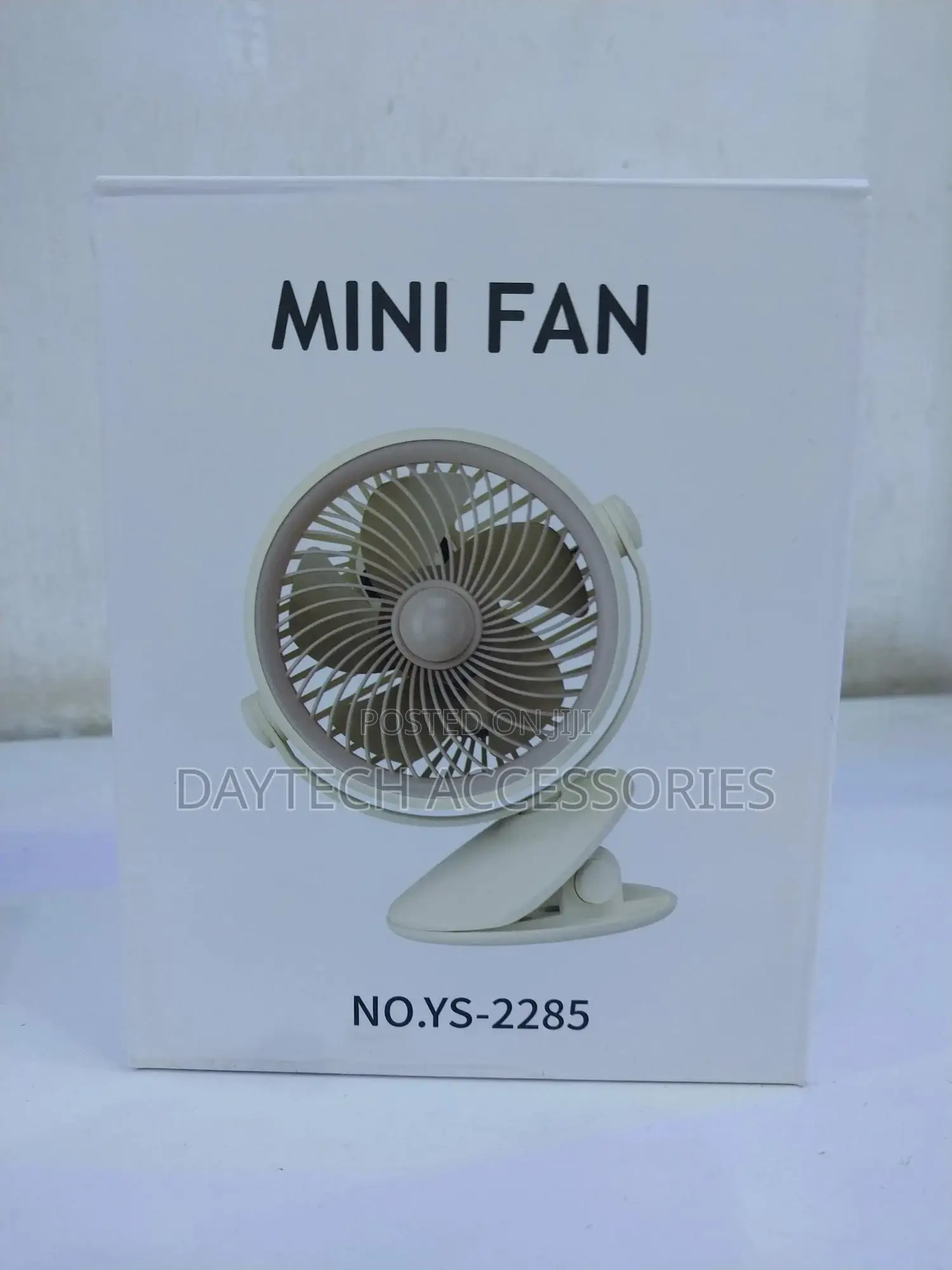 Coverzone Portable Mini Usb Rechargeable Fan Clamp