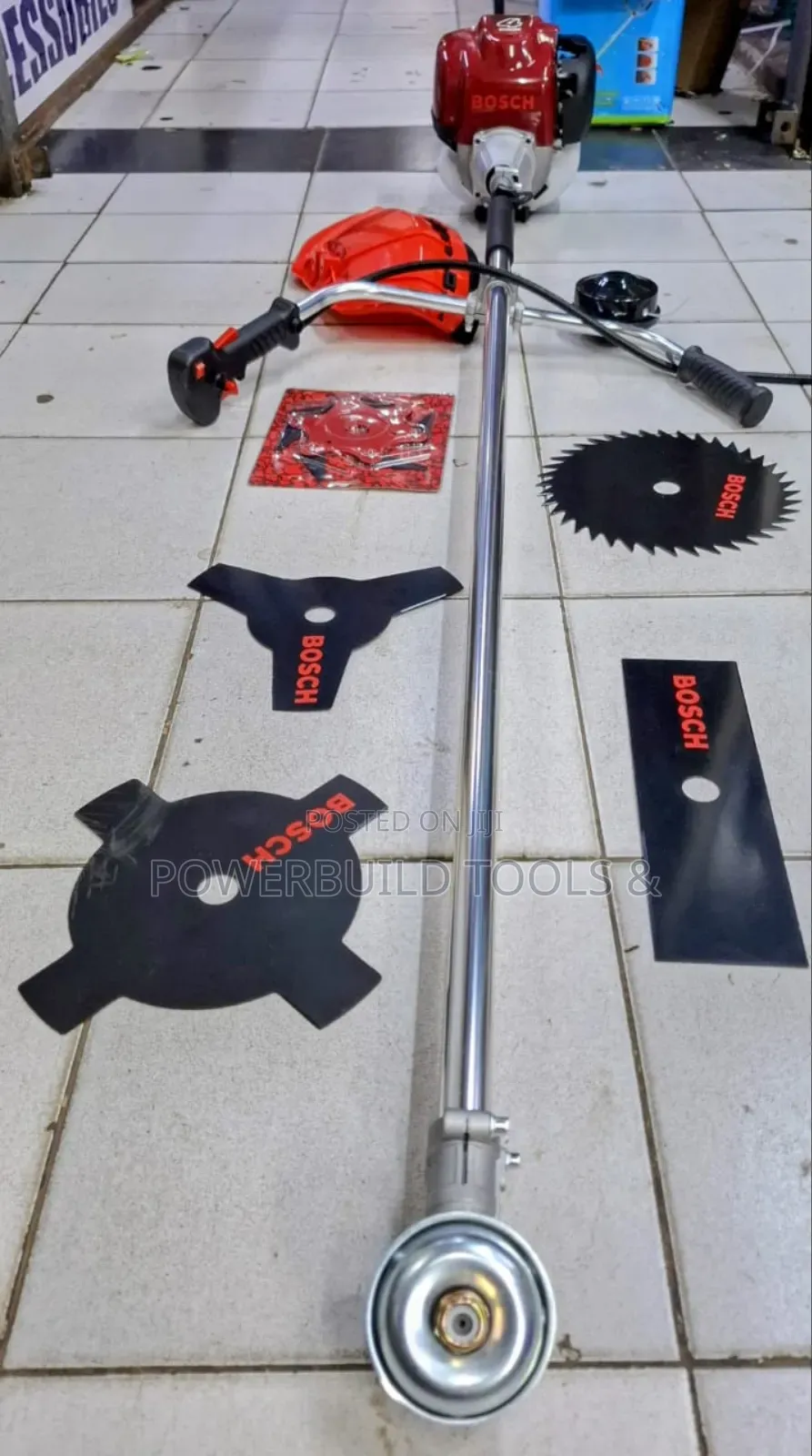 Bosch 4 Stroke Brushcutter With 8 Blades