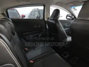 Honda Vezel 1.5 Hybrid 2WD 2018 Green