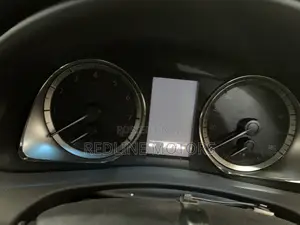 Toyota Harrier 2.0 2018 Silver