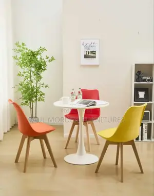 Padded Dining Chair With Round Dining Table