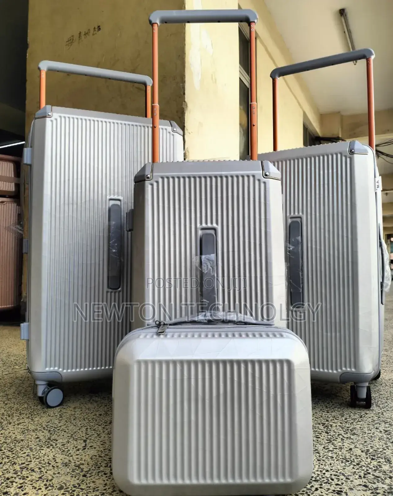 Executive 4-in-1 New Fashion Big Handle Suitcase