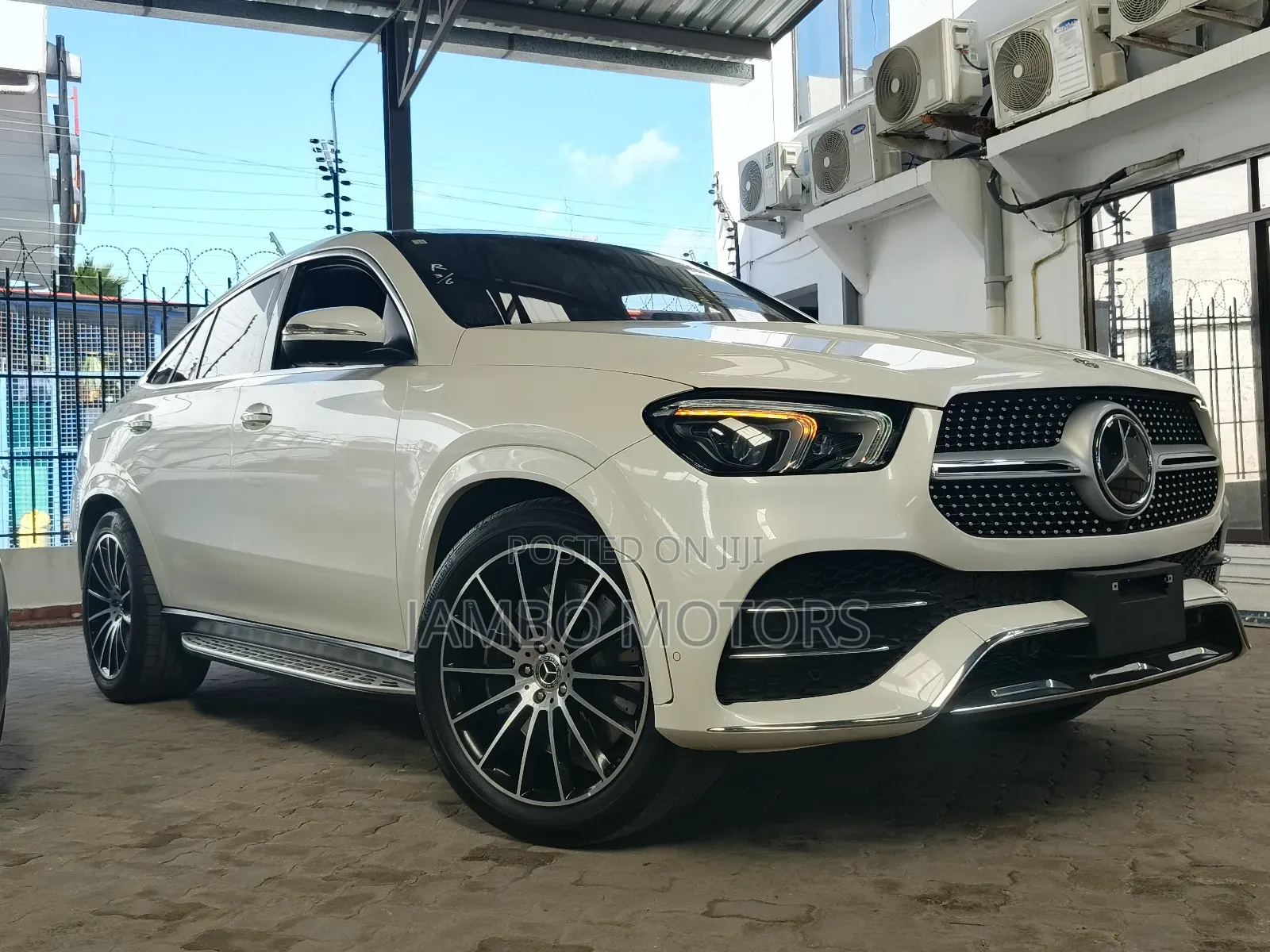 Mercedes-Benz GLE-Class GLE 400d 4MATIC 2021 White