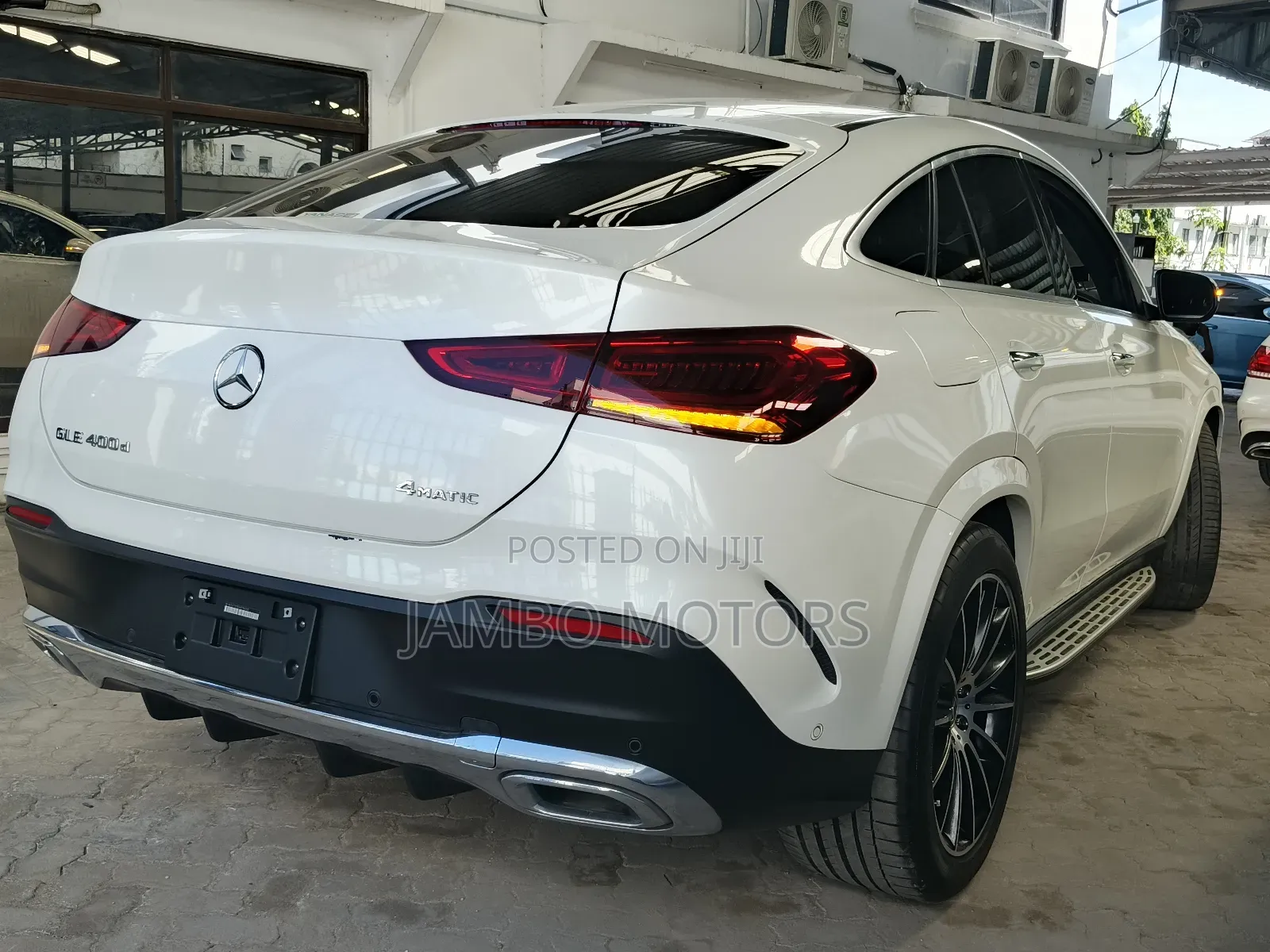 Mercedes-Benz GLE-Class GLE 400d 4MATIC 2021 White