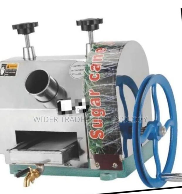 Manual Sugarcane Juice Extractor