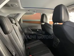 Peugeot 3008 2018 Green