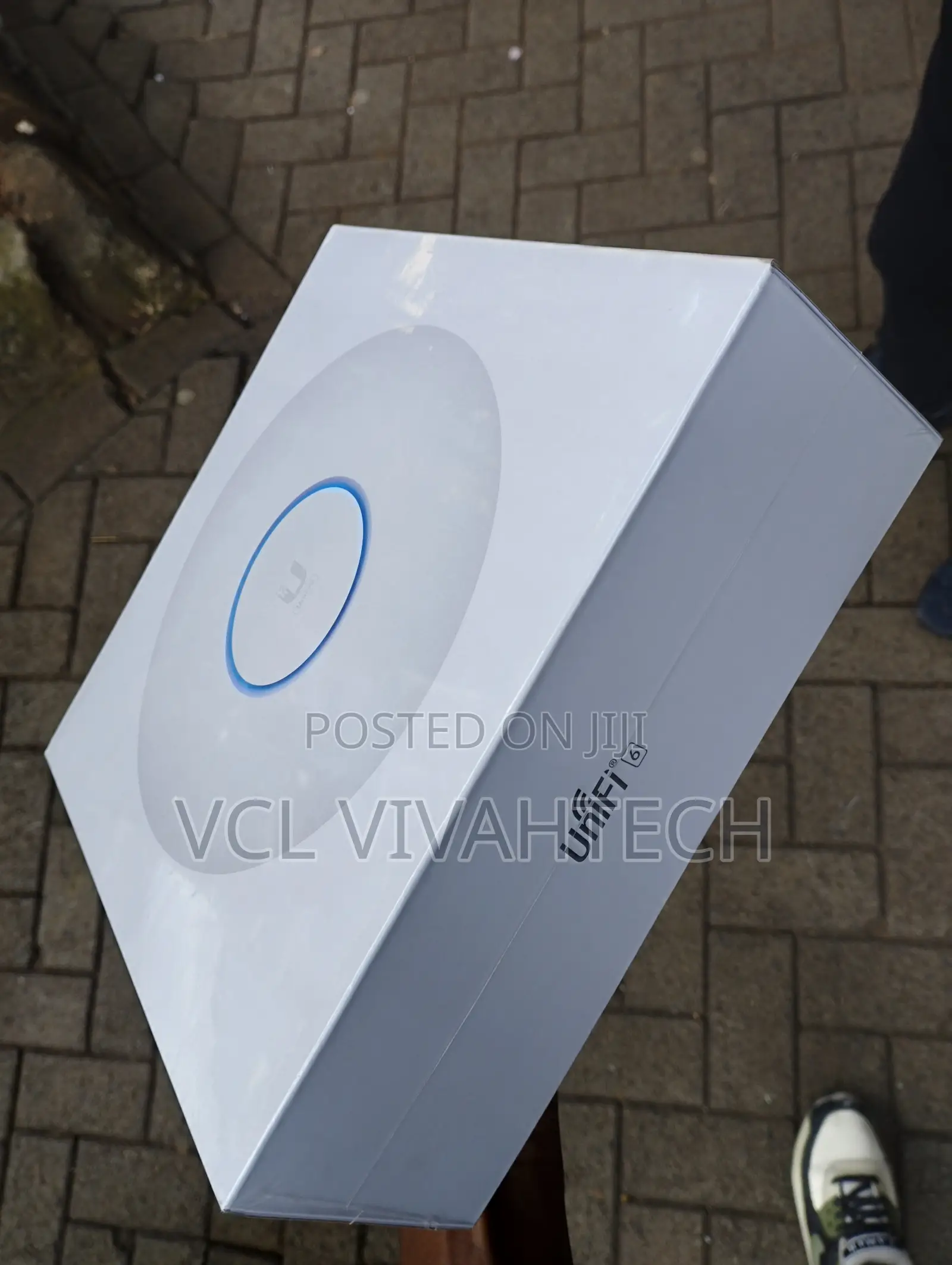 Ubiquiti U6-Lr