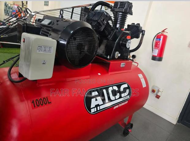 Air Compressor - thumbnail 2