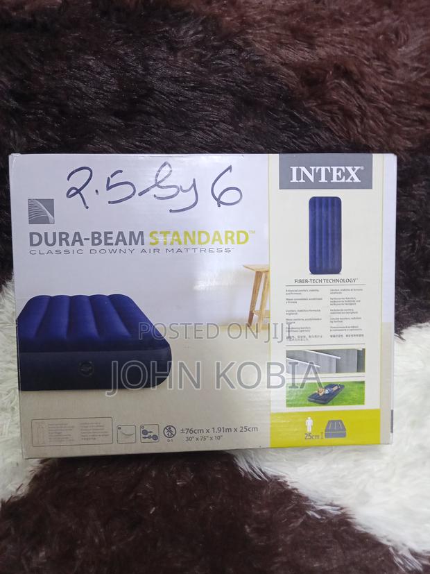 2.5 * 6 Intex Inflatable Mattress