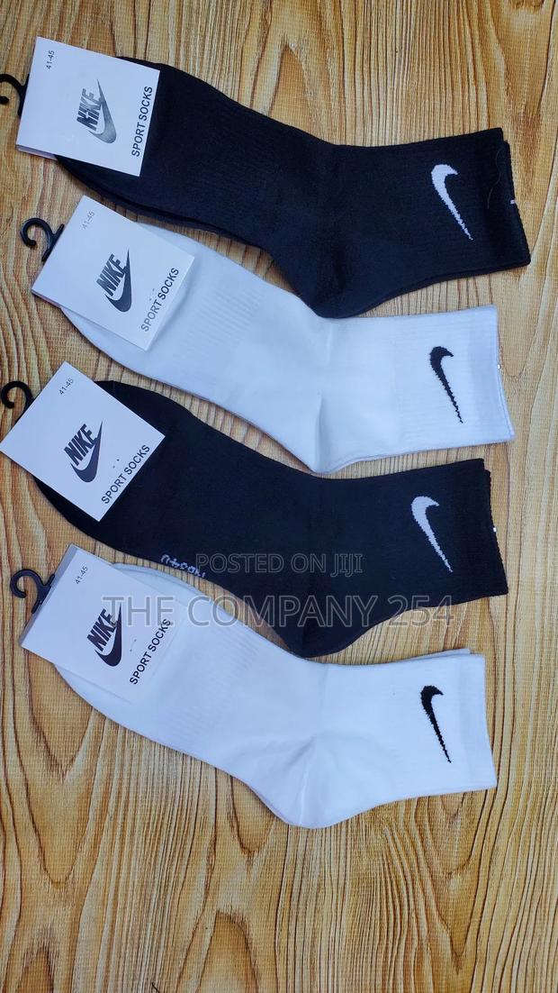 Quality Cotton Nike Plain Unisex Socks - thumbnail 3