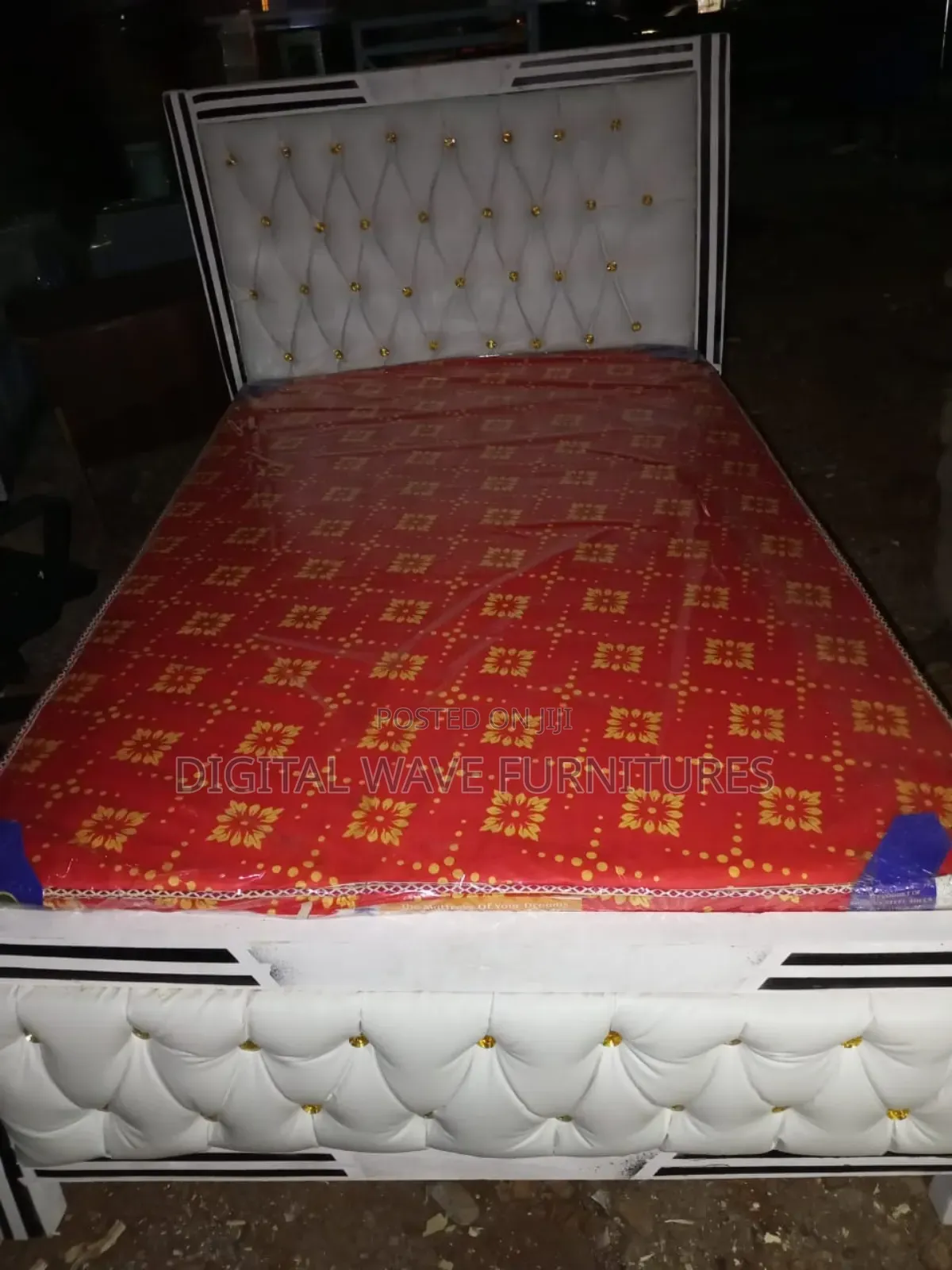 Combined 4*6 Bed With Mattress