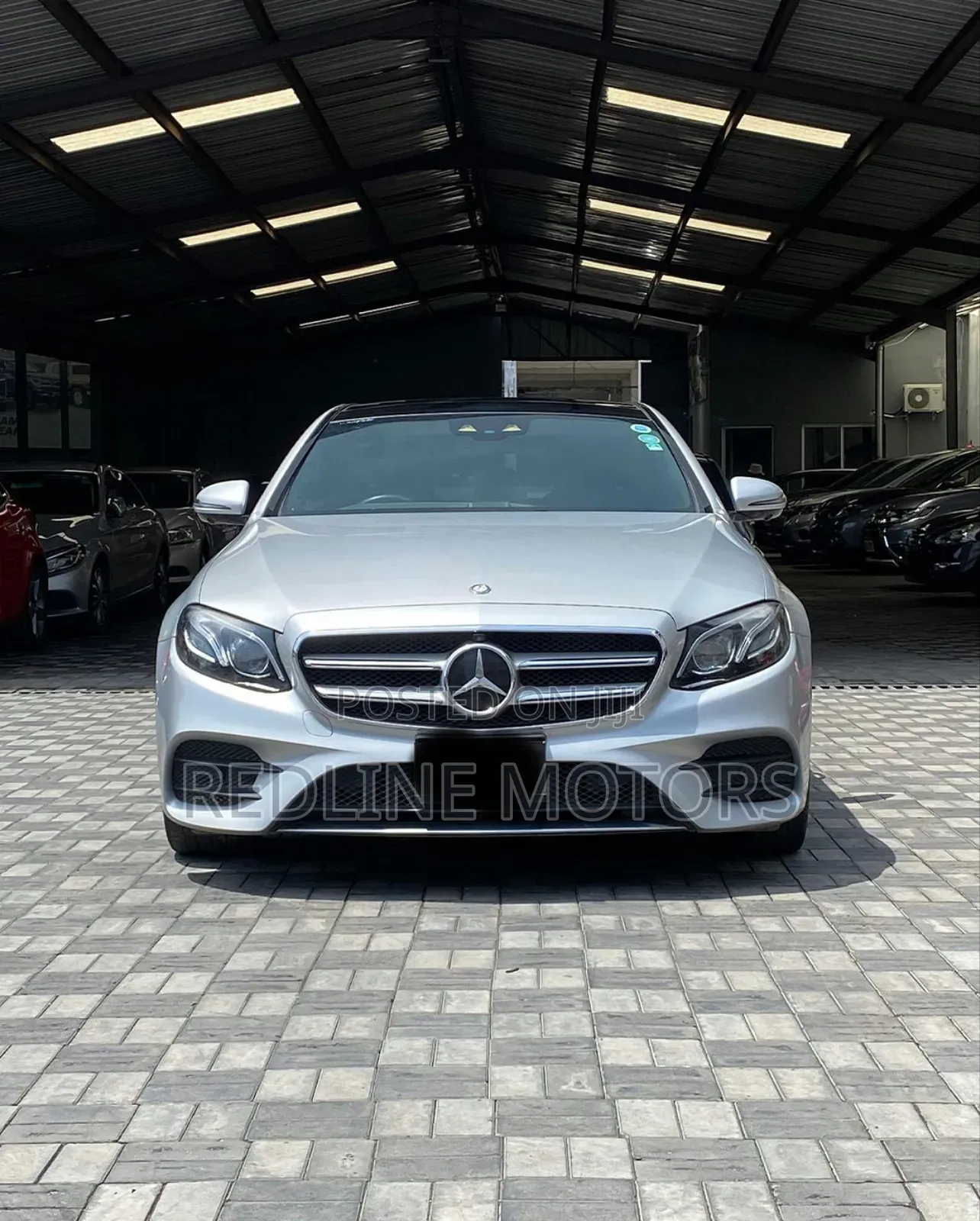 Mercedes-Benz E200 2016 Silver