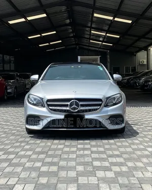 Mercedes-Benz E200 2016 Silver